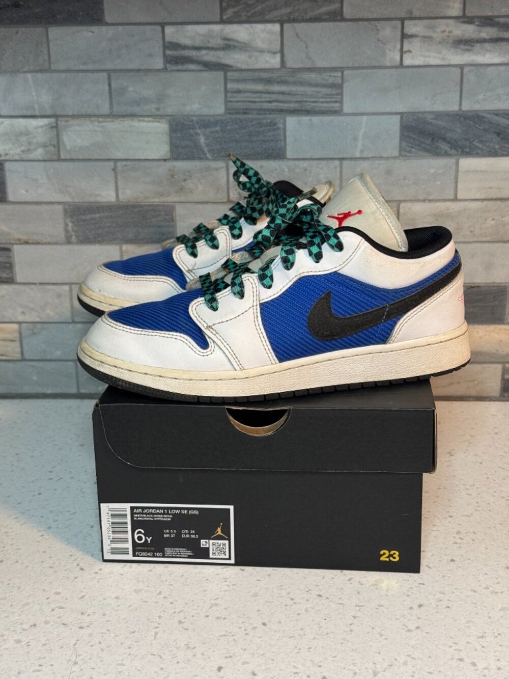 Nike Youth Air Jordan 1 Low SE “Fast Lane” - Size 6Y